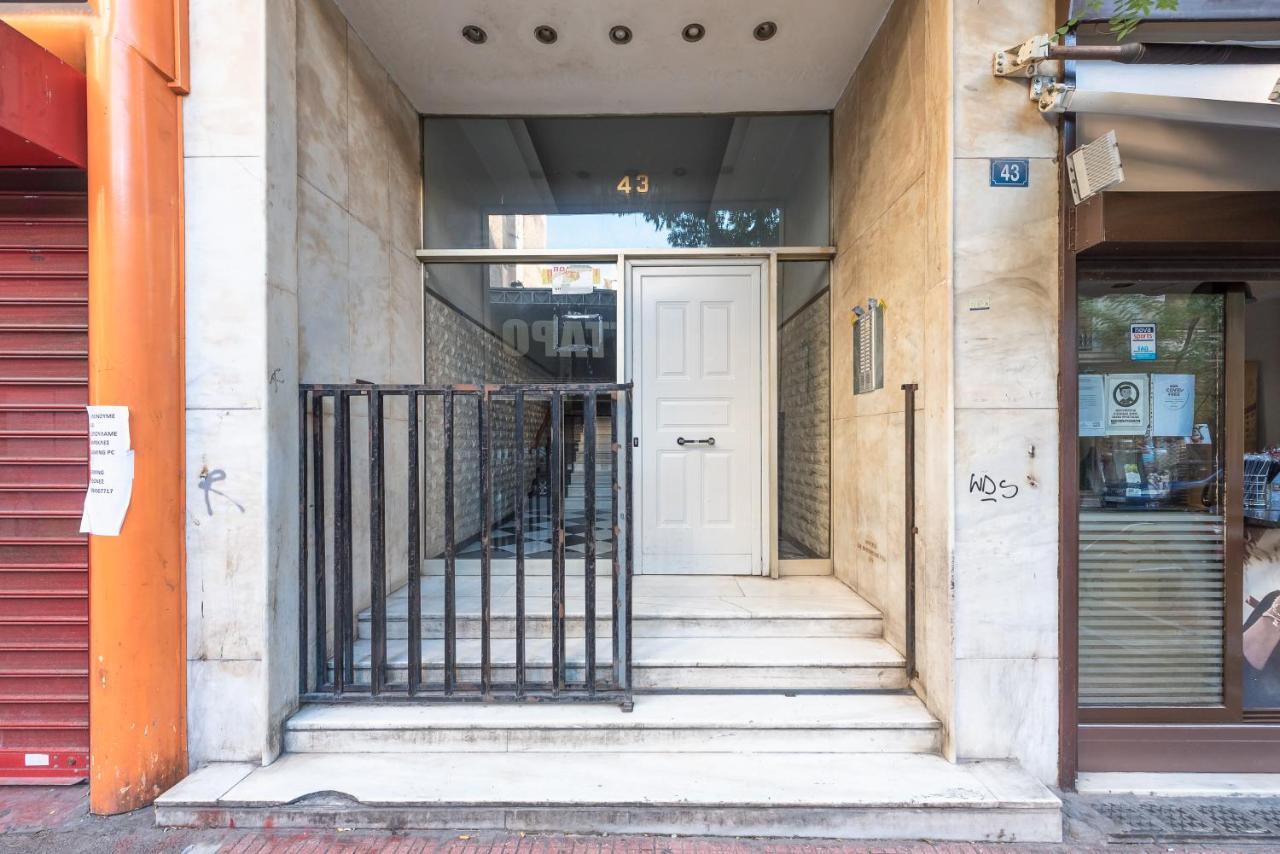 Athens Dreams & Suites Apartments מראה חיצוני תמונה